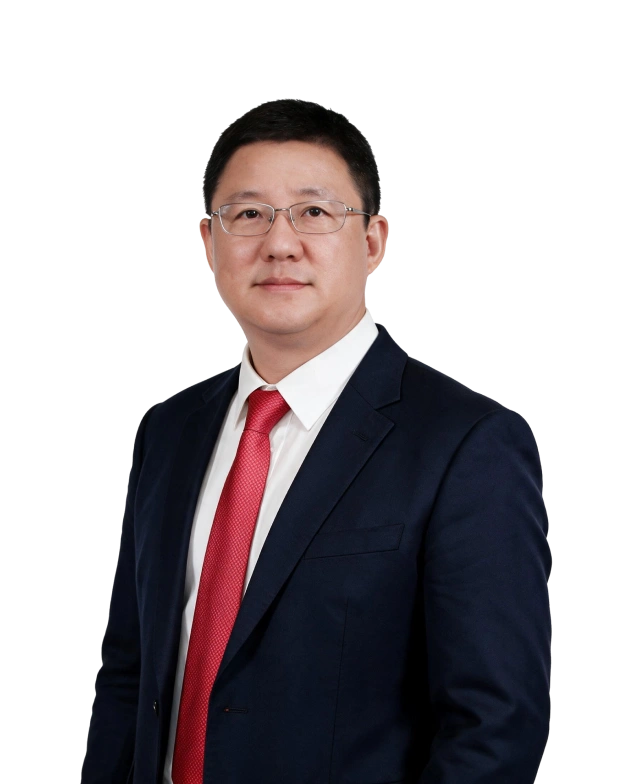 คุณชาญ อิทธิถาวร