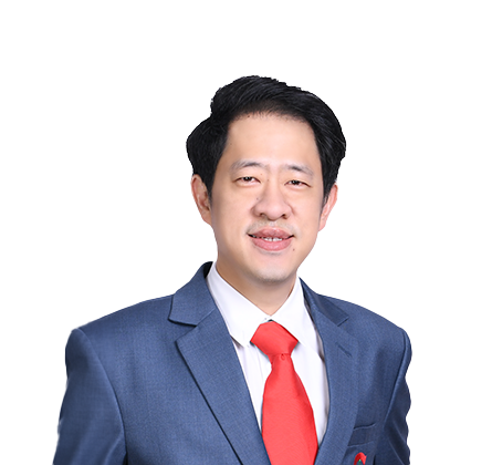 นายนราธิป วิรุฬห์ชาตะพันธ์