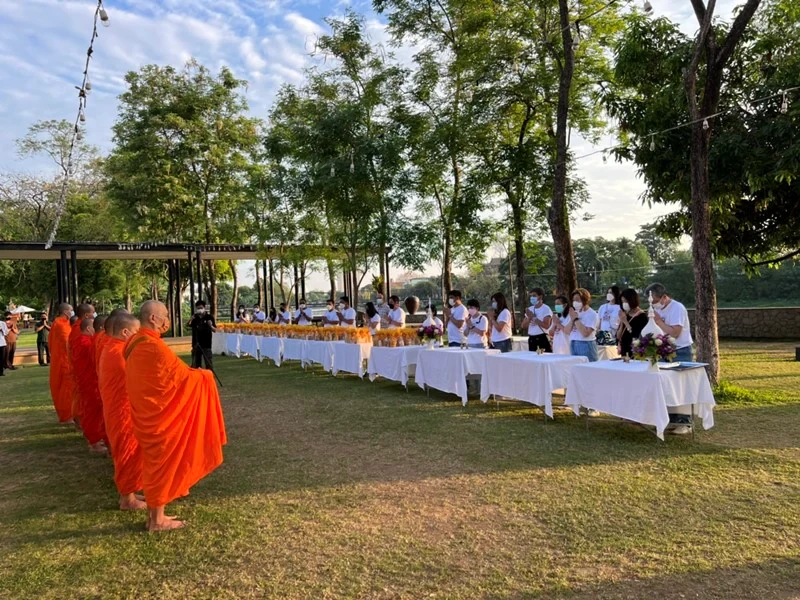 สัมมนาสำหรับผู้บริหาร หลักสูตร LEADERSHIP FROM WITHIN