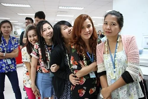 ซิงเกอร์ร่วมอนุรักษ์และสืบสานประเพณี พิธีรดน้ำดำหัวเนื่องในโอกาสวันสงกรานต์