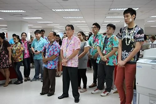ซิงเกอร์ร่วมอนุรักษ์และสืบสานประเพณี พิธีรดน้ำดำหัวเนื่องในโอกาสวันสงกรานต์