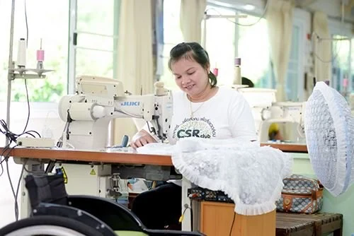 ซิงเกอร์ ปันความสุขสู่สังคมไทย