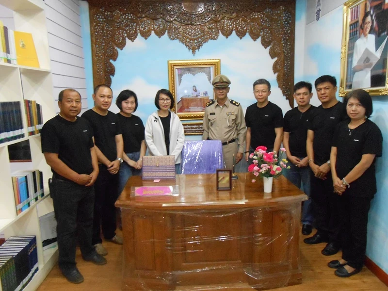 จัดกิจกรรม “สร้างงาน สร้างอาชีพ” ด้านการร่วมพัฒนาชุมชนและสังคม โดยการฝึกอาชีพด้านการตัดเย็บให้กลุ่มผู้ต้องขังหญิง