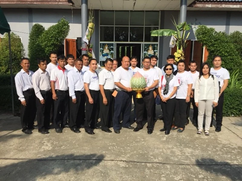 บริษัท ซิงเกอร์ประเทศไทย จำกัด (มหาชน) ร่วมทอดกฐินสามัคคี ณ วัดท่าคอยนาง ตำบลสวาย อำเภอปรางกู่ จังหวัดศรีสะเกษ