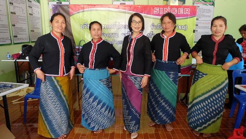 จัดกิจกรรม “สร้างงาน สร้างอาชีพ” ด้านการพัฒนาคุณภาพชีวิต ส่งเสริมให้ประชาชนในท้องถิ่นมีงานทำ ส่งผลให้วิถีชีวิตของคนในท้องถิ่น มีความเป็นอยู่ที่ดีขึ้น